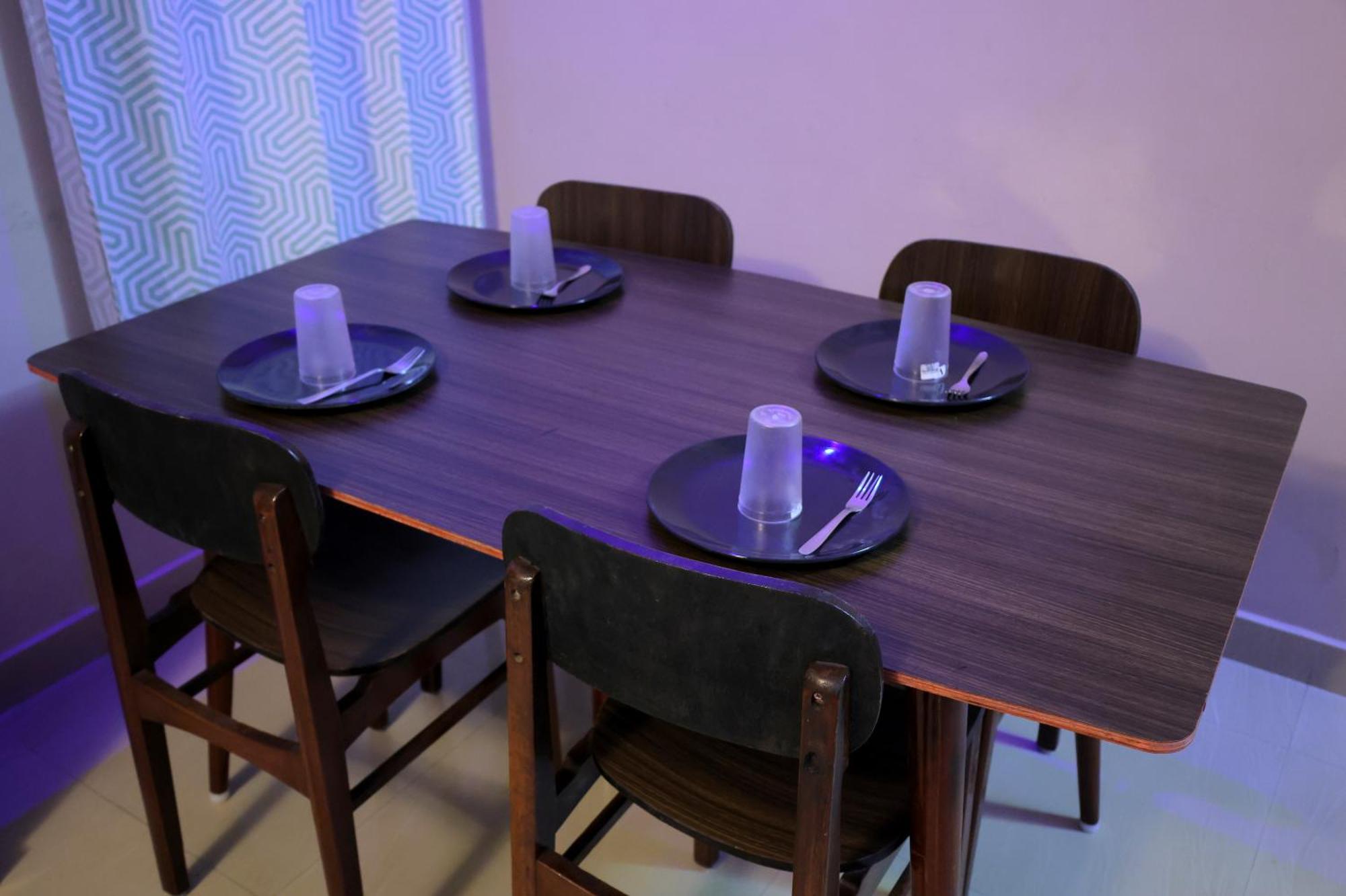 فندق The Club House بونديتْشيري المظهر الخارجي الصورة